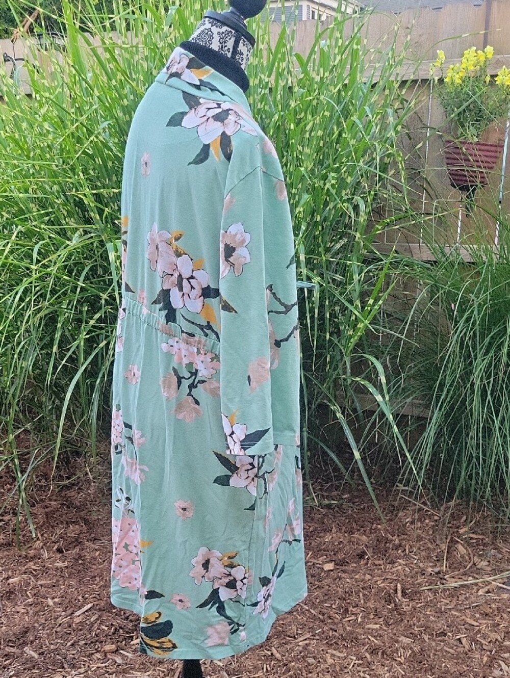 Gownies Gia Post Surgical Recovery Gown - Picture 3 of 7